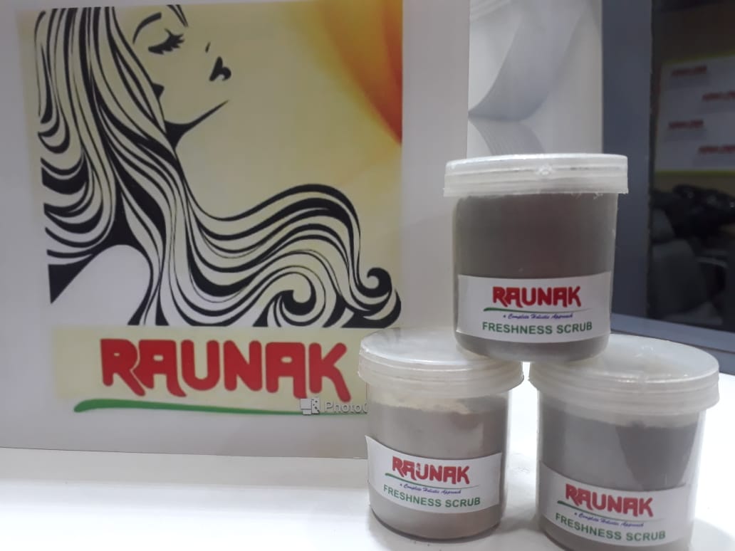 Skin Refreshners in Delhi